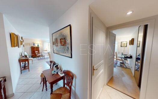 VENDU – APPARTEMENT T4 AVEC GARAGE – ANGLET, QUARTIER LOUILLOT