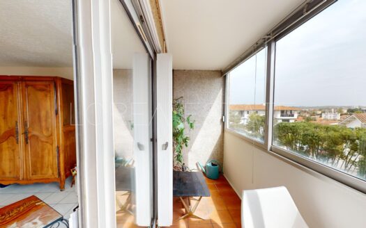 VENDU – APPARTEMENT T3 AVEC CAVE et 2 PARKINGS – ANGLET, QUARTIER COURBOIS