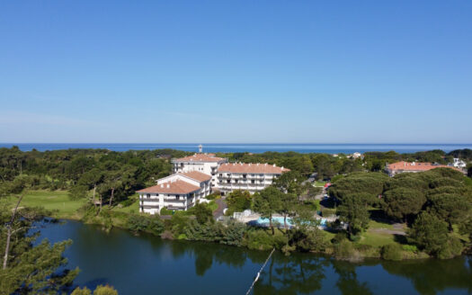 VENDU – APPARTEMENT T2 AVEC PARKING – ANGLET, QUARTIER CHIBERTA