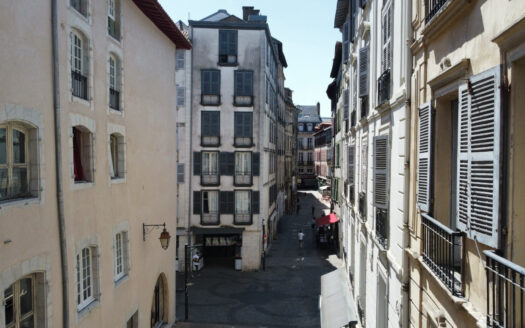 VENDU – APPARTEMENT T3 – BAYONNE, QUARTIER CENTRE VILLE